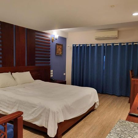 The Pilgrim Boutique Hotel Hanoi Exterior photo